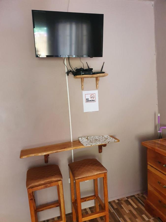Mesmerize Guest House 포트안토니오 외부 사진