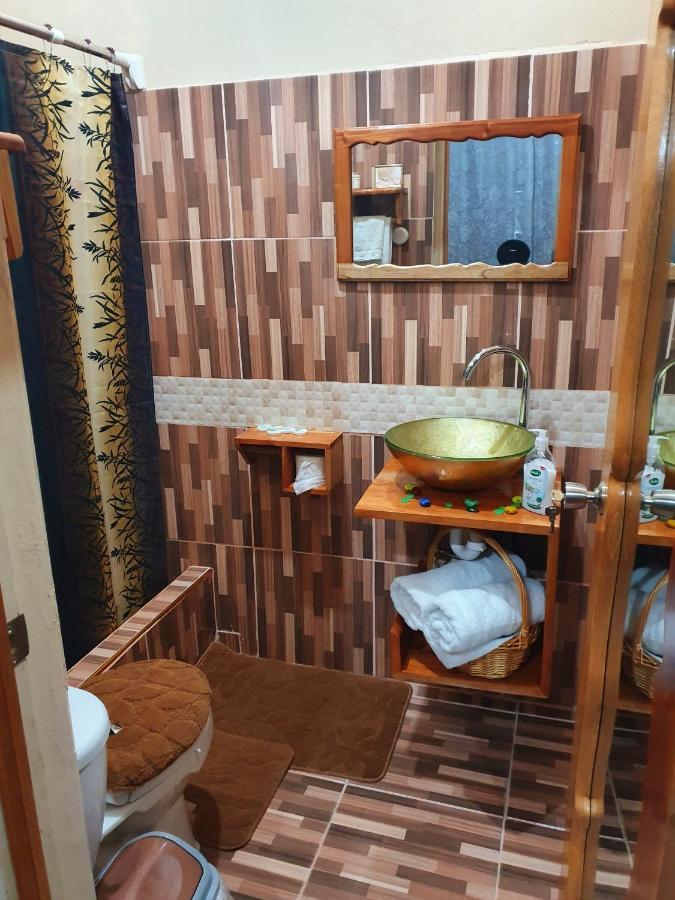 Mesmerize Guest House 포트안토니오 외부 사진